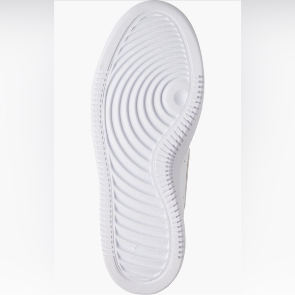 Nike Court Vision Alta Platform Sneaker - Size 8 (LIKE NEW - WORN ONCE) - Picture 6 of 12